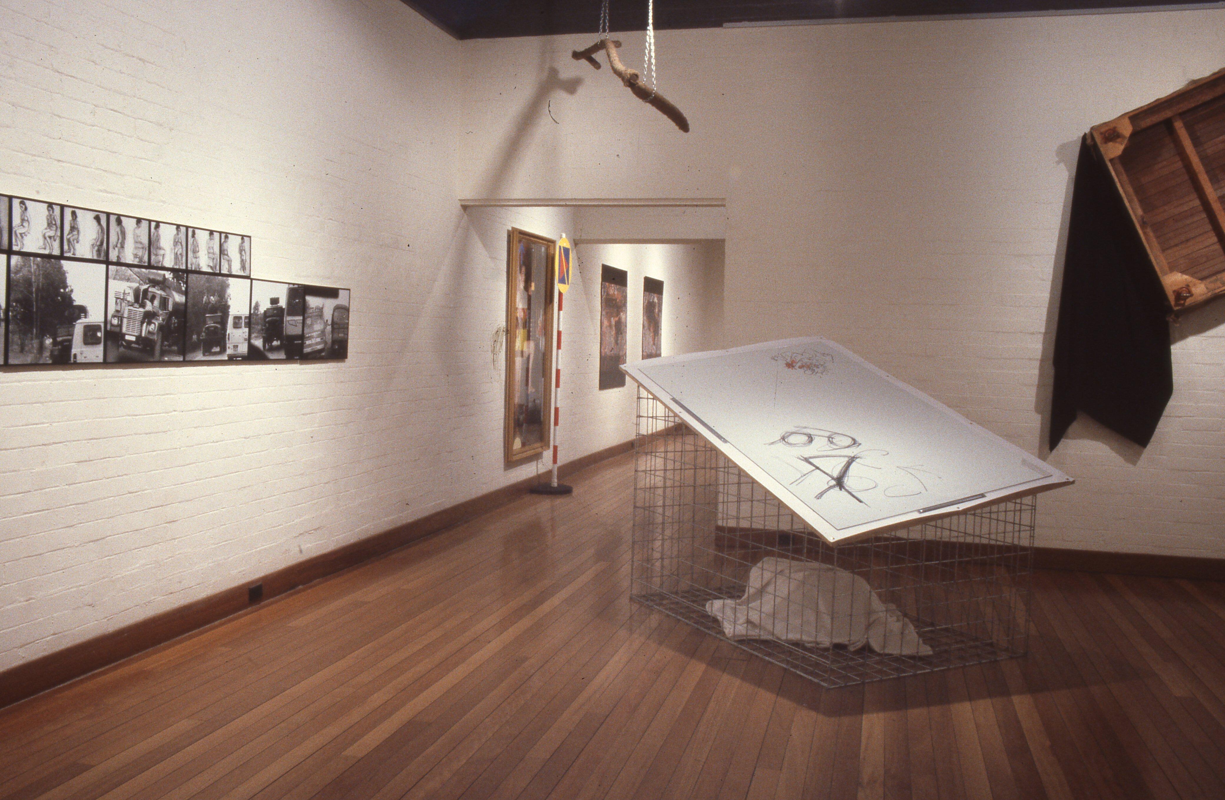 idg_archive_1993_manu_et_mente_part_2_004_install.jpg