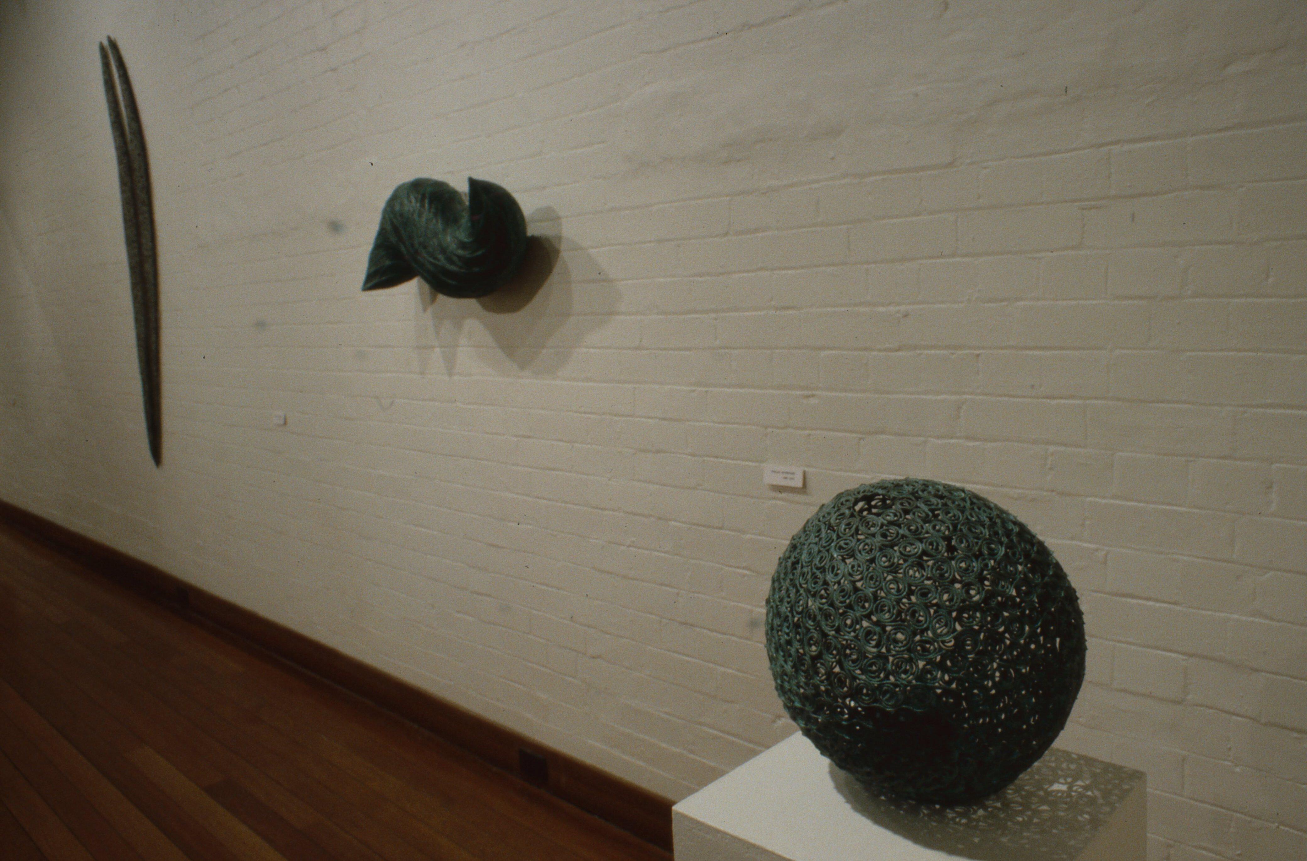 idg_archive_1993_poetics_of_immanence_002_install.jpg