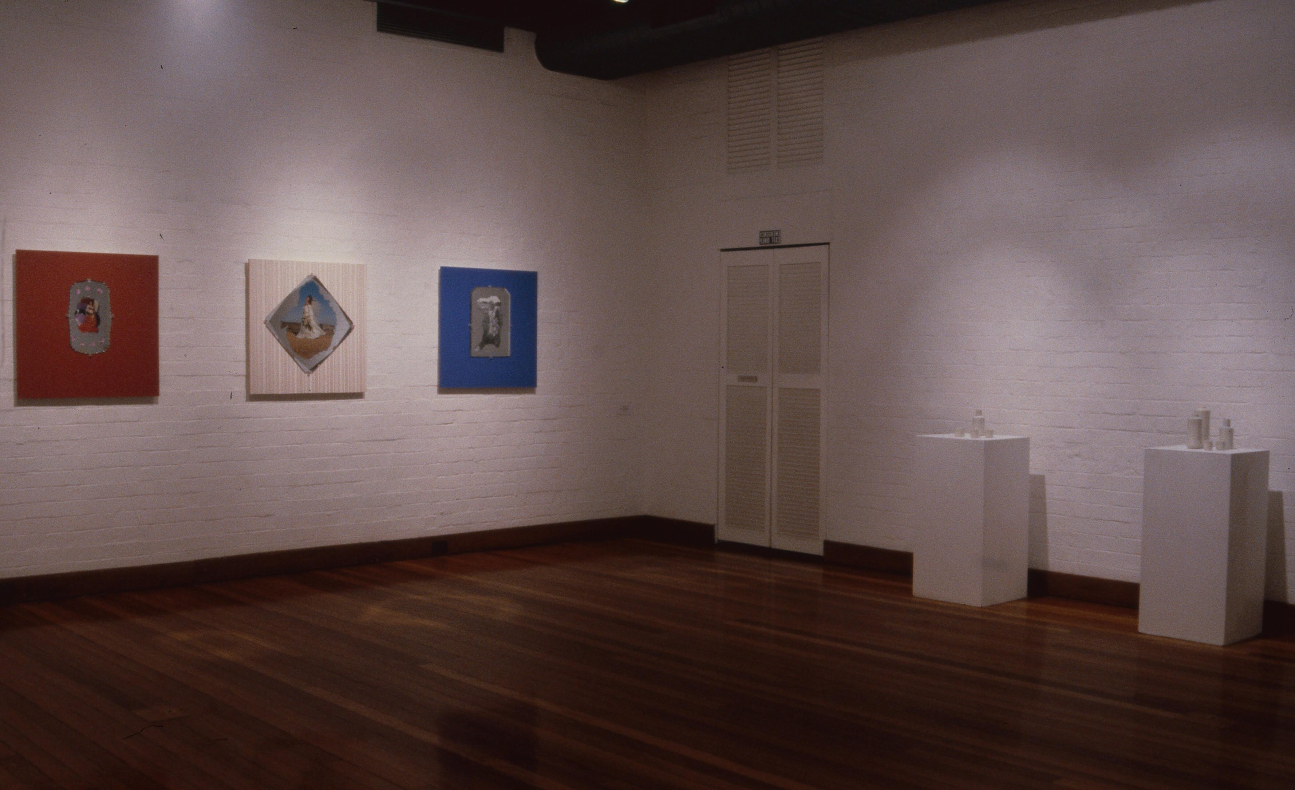 idg_archive_1998_a_country_practice-002_install.jpg
