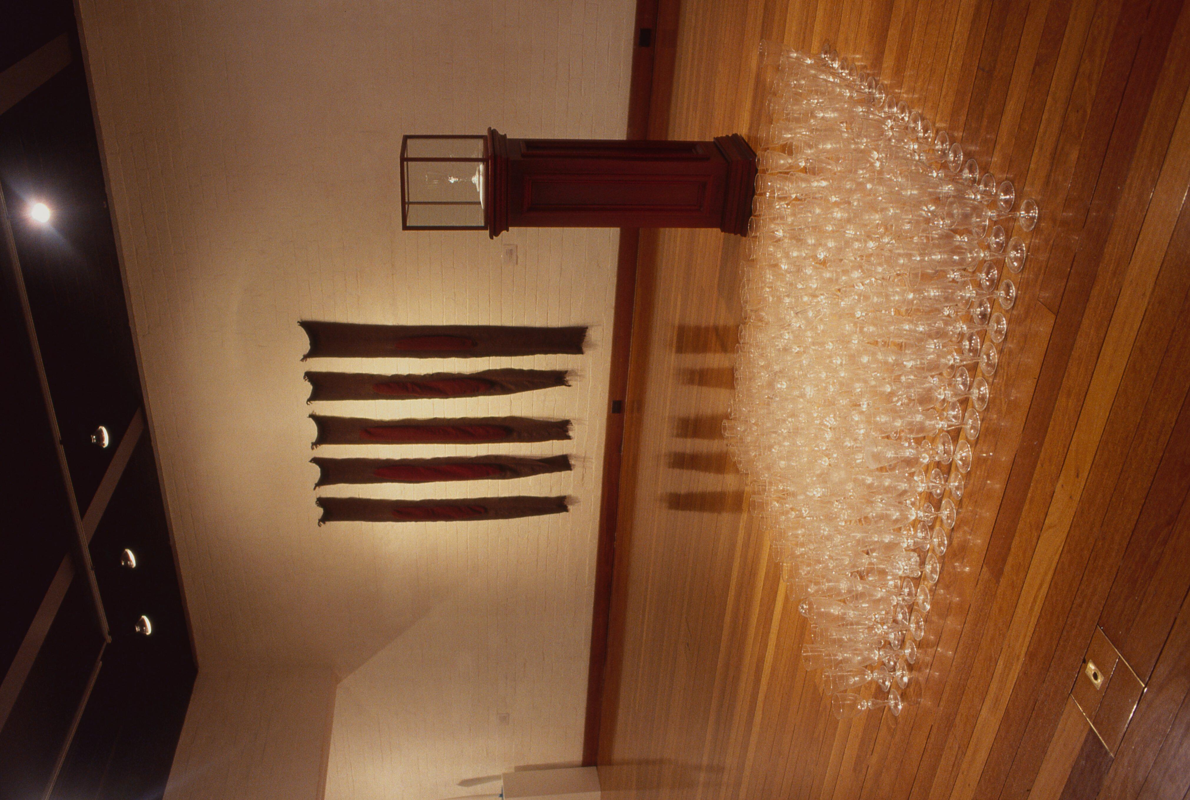 idg_archive_1999_art_design_the_process-003_install.jpg