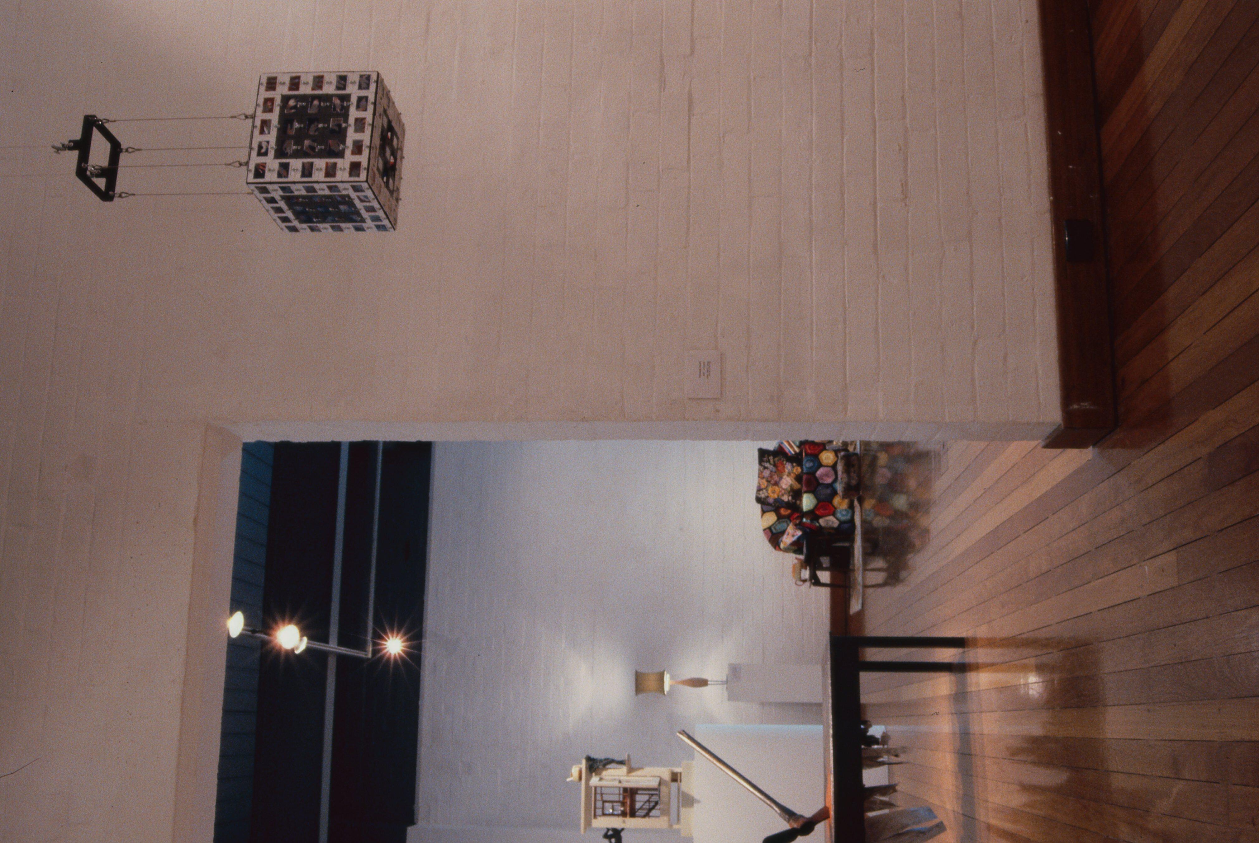 idg_archive_1999_cofa_postgraduate_exhibition_006_install.jpg